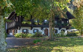 Romantik Hotel Die Gersberg Alm über Salzburg mit Outdoorpool